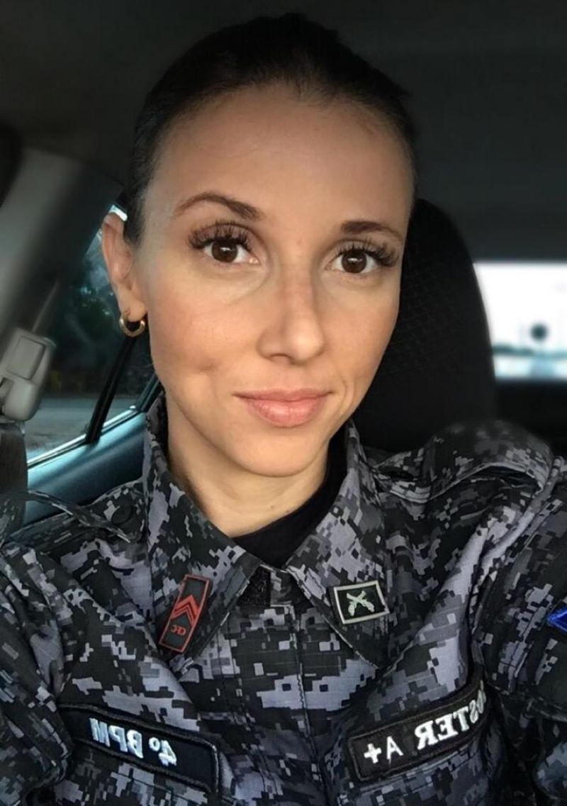 Policial Militar, acadêmica da Unesc fala da importância do Direito em sua carreira Policial Militar, acadêmica da Unesc fala da importância do Direito em sua carreira