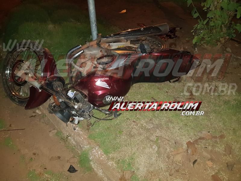URGENTE - Motociclista que sofreu queda após passar por quebra-molas não resistiu e morreu no pronto-socorro, em Rolim de Moura URGENTE - Motociclista que sofreu queda após passar por quebra-molas não resistiu e morreu no pronto-socorro, em Rolim de Moura