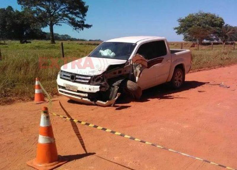 Idoso morre após colisão entre veículos na área rural de Cerejeiras Idoso morre após colisão entre veículos na área rural de Cerejeiras