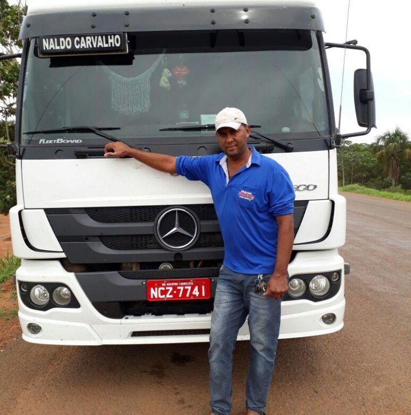 Motorista de caminhão morre após sofrer acidente na RO-481, em Nova Brasilândia Motorista de caminhão morre após sofrer acidente na RO-481, em Nova Brasilândia