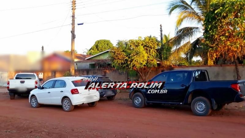 Operação da Polícia Civil e Militar de São Miguel prende acusado de tráfico e roubo, em Rolim de Moura - Vídeo Operação da Polícia Civil e Militar de São Miguel prende acusado de tráfico e roubo, em Rolim de Moura - Vídeo