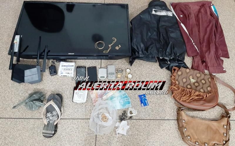 Operação da Polícia Civil e Militar de São Miguel prende acusado de tráfico e roubo, em Rolim de Moura - Vídeo Operação da Polícia Civil e Militar de São Miguel prende acusado de tráfico e roubo, em Rolim de Moura - Vídeo