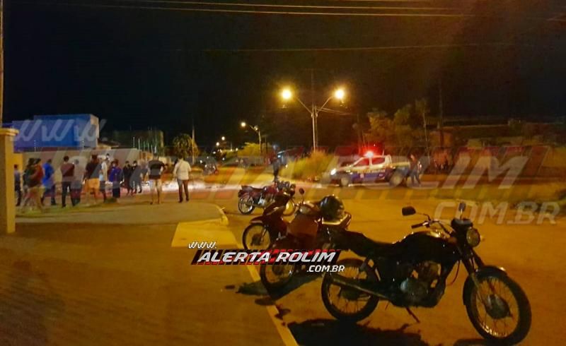URGENTE - Homem é morto a pauladas e pedradas, no Bairro Planalto, em Rolim de Moura URGENTE - Homem é morto a pauladas e pedradas, no Bairro Planalto, em Rolim de Moura
