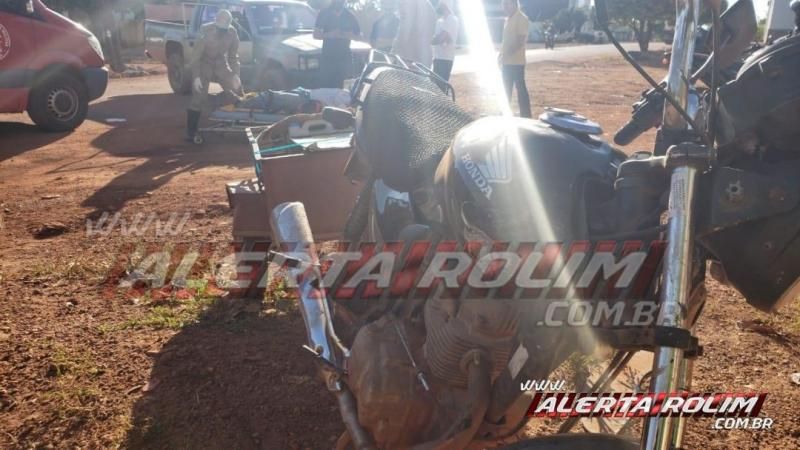 Bombeiros socorrem motociclista vítima de acidente de trânsito no Bairro Beira Rio, em Rolim de Moura – Vídeo Bombeiros socorrem motociclista vítima de acidente de trânsito no Bairro Beira Rio, em Rolim de Moura – Vídeo
