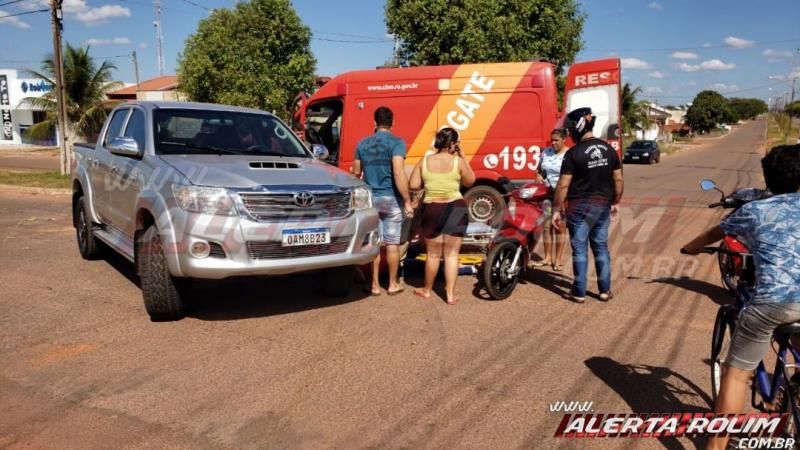 Bombeiros atendem acidente de trânsito na tarde deste sábado em Rolim de Moura Bombeiros atendem acidente de trânsito na tarde deste sábado em Rolim de Moura