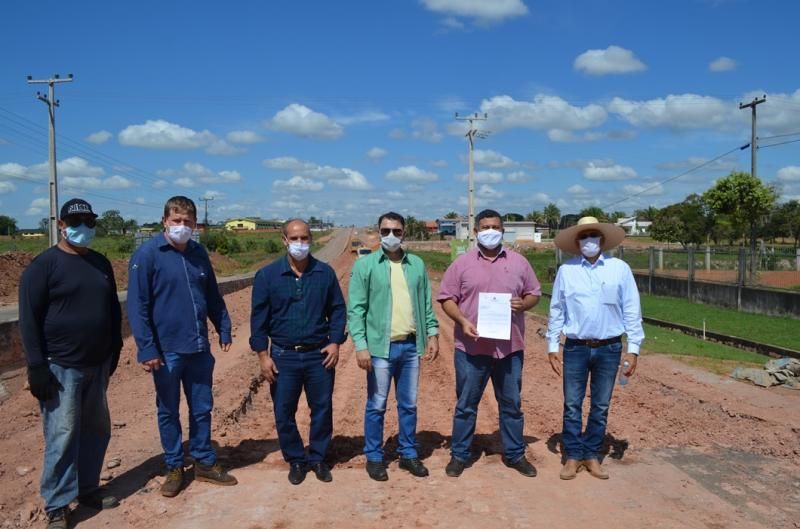 DER inicia trabalhos de recuperação em trecho crítico na RO-383 em Rolim de Moura DER inicia trabalhos de recuperação em trecho crítico na RO-383 em Rolim de Moura