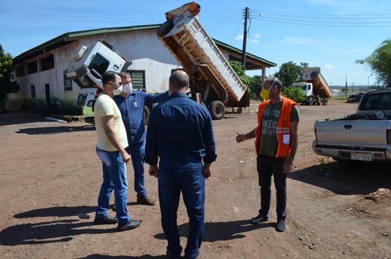 Diretor-geral do DER, Elias Rezende cumpre agenda na região da zona da mata Diretor-geral do DER, Elias Rezende cumpre agenda na região da zona da mata