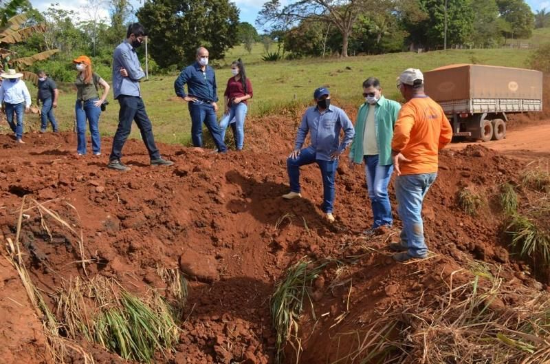 Diretor-geral do DER, Elias Rezende cumpre agenda na região da zona da mata Diretor-geral do DER, Elias Rezende cumpre agenda na região da zona da mata