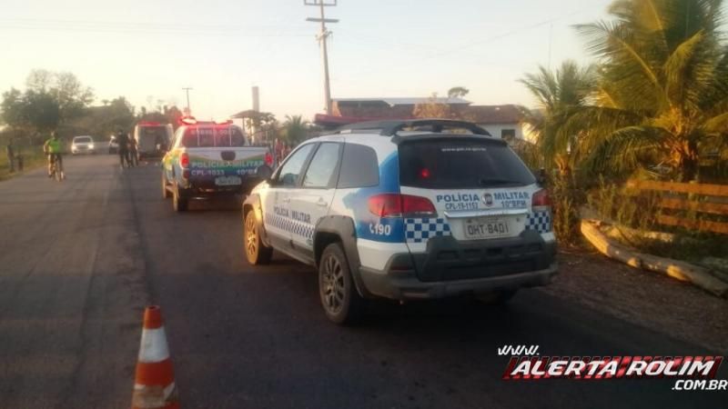 Dois veículos capotam durante grave colisão frontal na RO-383, em Santa Luzia do Oeste Dois veículos capotam durante grave colisão frontal na RO-383, em Santa Luzia do Oeste