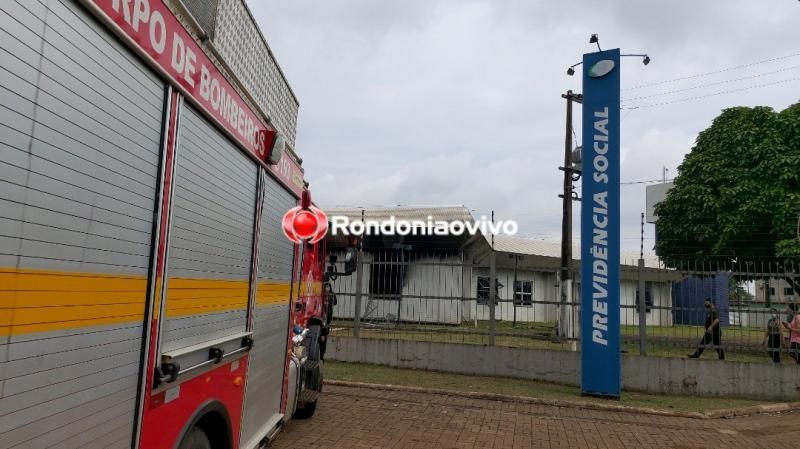 Incêndio destrói prédio do INSS em Porto Velho Incêndio destrói prédio do INSS em Porto Velho