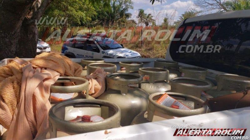 Polícia Militar realiza grande apreensão de produtos furtados e outros vários produtos de origem duvidosa, em Rolim de Moura