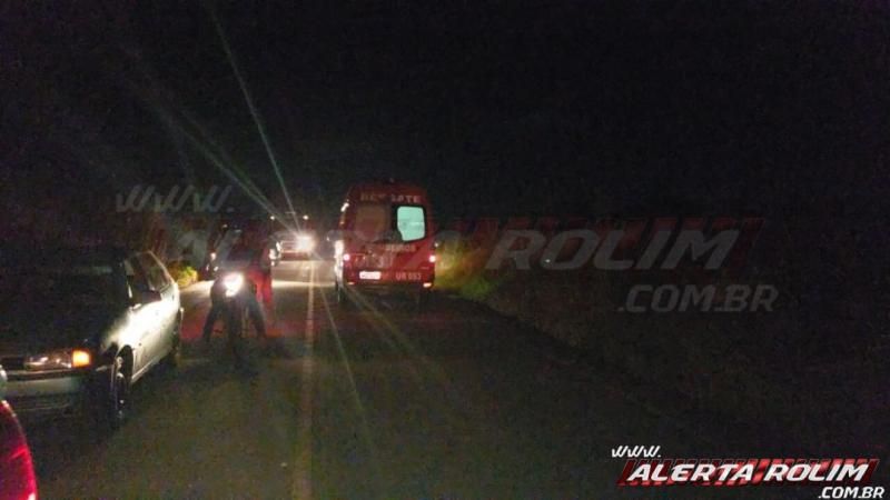 URGENTE – Policial Penal morre após grave colisão frontal entre carro e moto na RO-010, em Rolim de Moura - Vídeo URGENTE – Policial Penal morre após grave colisão frontal entre carro e moto na RO-010, em Rolim de Moura - Vídeo