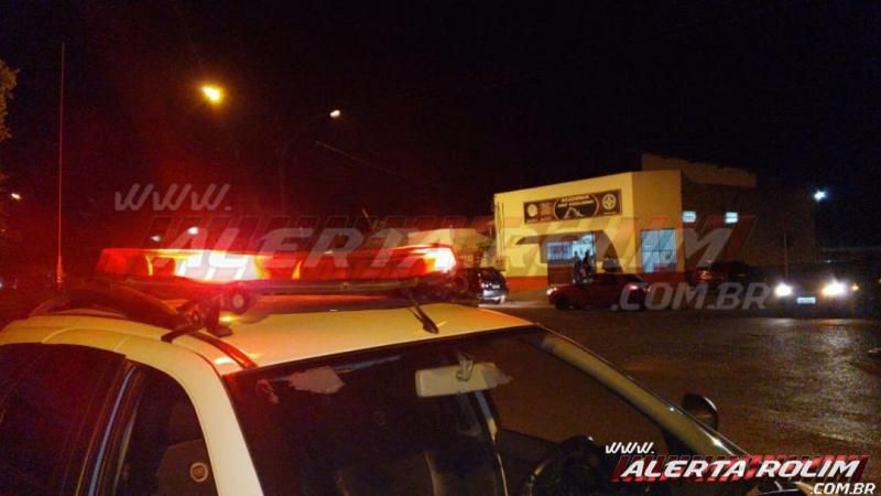 Rolim de Moura - Quarto acidente é registrado na noite de sexta-feira - Vídeo Rolim de Moura - Quarto acidente é registrado na noite de sexta-feira - Vídeo