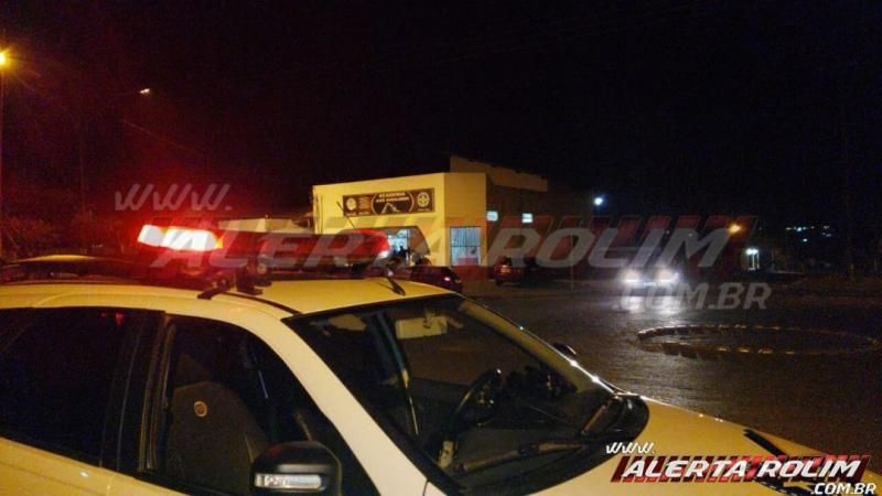 Rolim de Moura - Quarto acidente é registrado na noite de sexta-feira - Vídeo Rolim de Moura - Quarto acidente é registrado na noite de sexta-feira - Vídeo