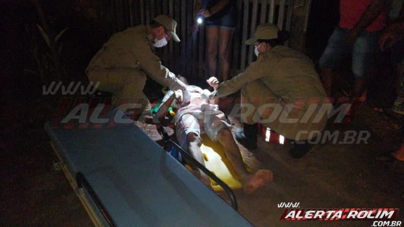 Rolim de Moura - Urgente! Homem é esfaqueado no bairro olímpico, nesta noite de sexta-feira Rolim de Moura - Urgente! Homem é esfaqueado no bairro olímpico, nesta noite de sexta-feira