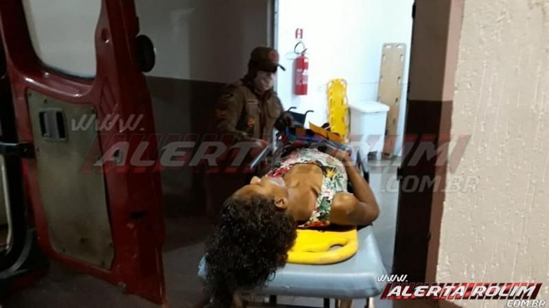 URGENTE - Homem e Mulher sofrem tentativa de homicídio ao serem atingidos por disparos de arma de fogo, em Rolim de Moura URGENTE - Homem e Mulher sofrem tentativa de homicídio ao serem atingidos por disparos de arma de fogo, em Rolim de Moura
