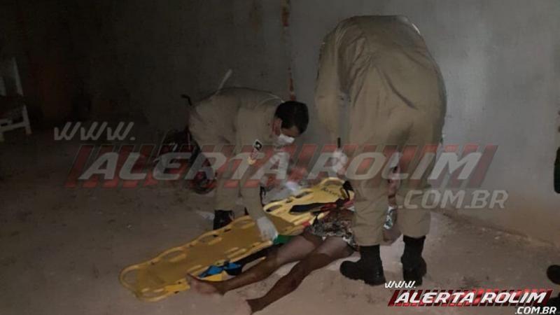 URGENTE - Homem e Mulher sofrem tentativa de homicídio ao serem atingidos por disparos de arma de fogo, em Rolim de Moura URGENTE - Homem e Mulher sofrem tentativa de homicídio ao serem atingidos por disparos de arma de fogo, em Rolim de Moura