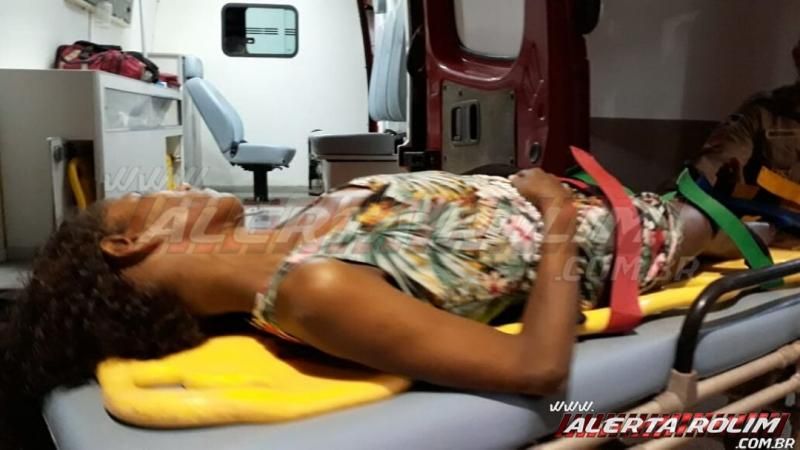 URGENTE - Homem e Mulher sofrem tentativa de homicídio ao serem atingidos por disparos de arma de fogo, em Rolim de Moura URGENTE - Homem e Mulher sofrem tentativa de homicídio ao serem atingidos por disparos de arma de fogo, em Rolim de Moura