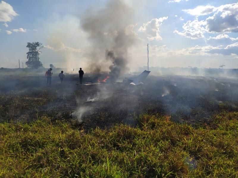URGENTE - Aeronave cai na região de Alta Floresta do Oeste URGENTE - Aeronave cai na região de Alta Floresta do Oeste