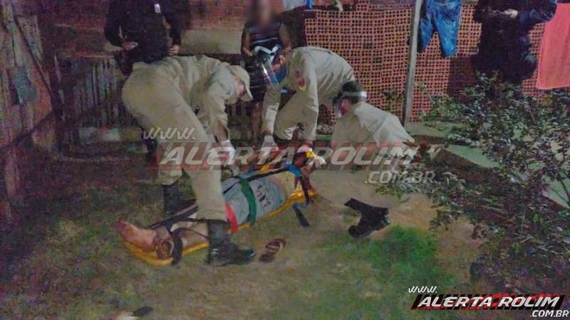 URGENTE - Homem é esfaqueado durante discussão, em Rolim de Moura; dois suspeitos foram presos pela equipe do PATAMO da PM URGENTE - Homem é esfaqueado durante discussão, em Rolim de Moura; dois suspeitos foram presos pela equipe do PATAMO da PM