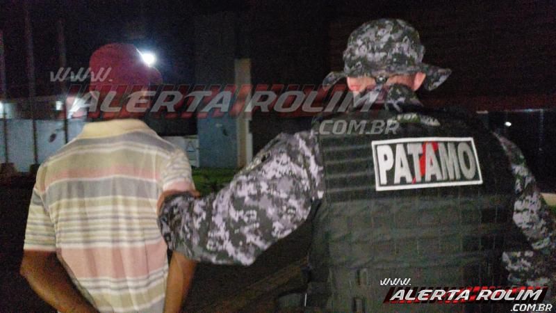 URGENTE - Homem é esfaqueado durante discussão, em Rolim de Moura; dois suspeitos foram presos pela equipe do PATAMO da PM URGENTE - Homem é esfaqueado durante discussão, em Rolim de Moura; dois suspeitos foram presos pela equipe do PATAMO da PM