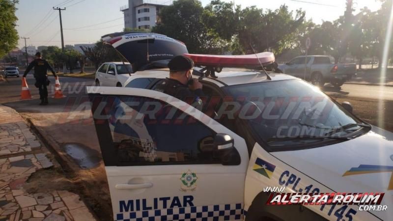 Acidente de trânsito nesta manhã de sábado deixa motociclista ferido, em Rolim de Moura – Vídeo Acidente de trânsito nesta manhã de sábado deixa motociclista ferido, em Rolim de Moura – Vídeo