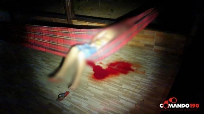Homem é morto com mais de dez tiros na cabeça enquanto dormia em rede na Zona Rural de Ji-Paraná Homem é morto com mais de dez tiros na cabeça enquanto dormia em rede na Zona Rural de Ji-Paraná