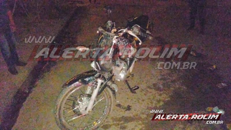 Motociclista fratura o pé ao ser atingido por outra moto no Bairro Boa Esperança, em Rolim de Moura Motociclista fratura o pé ao ser atingido por outra moto no Bairro Boa Esperança, em Rolim de Moura