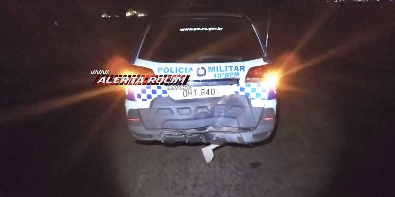 Motorista embriagado colide na traseira da viatura da Polícia Militar na RO-010, em Rolim de Moura Motorista embriagado colide na traseira da viatura da Polícia Militar na RO-010, em Rolim de Moura
