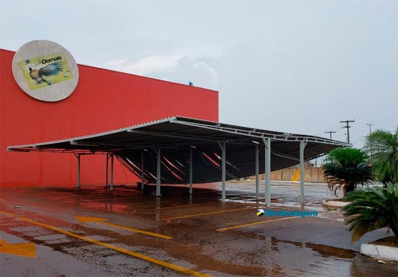 Frente fria provoca temporal e deixa rastro de destruição em Porto Velho