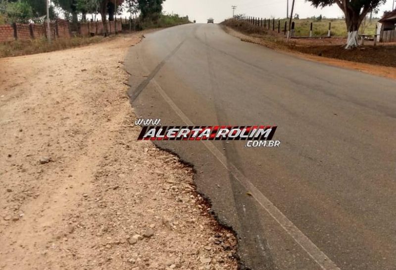 Caminhonete carregada com bebidas é encontrada totalmente queimada na margem da RO-010 com a Linha 138, Zona Rural de Nova Brasilândia Caminhonete carregada com bebidas é encontrada totalmente queimada na margem da RO-010 com a Linha 138, Zona Rural de Nova Brasilândia