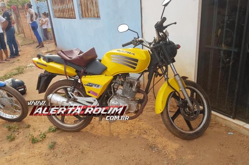 Criança é atropelada por moto enquanto andava de bicicleta pela Avenida São Paulo, em Rolim de Moura Criança é atropelada por moto enquanto andava de bicicleta pela Avenida São Paulo, em Rolim de Moura