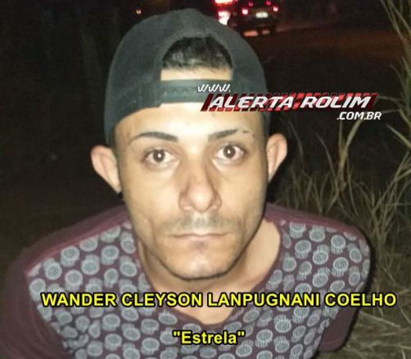 Dois homens são presos pela Polícia Militar em Rolim de Moura; um com arma de fogo e outro acusado de crime de roubo Dois homens são presos pela Polícia Militar em Rolim de Moura; um com arma de fogo e outro acusado de crime de roubo