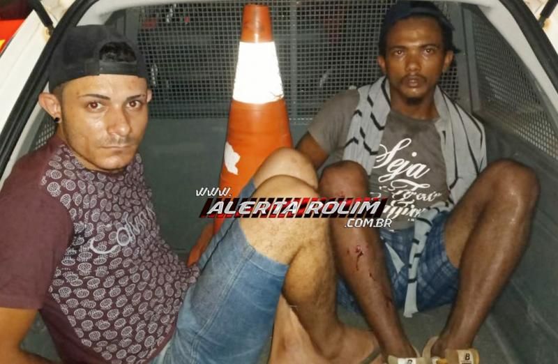 Dois homens são presos pela Polícia Militar em Rolim de Moura; um com arma de fogo e outro acusado de crime de roubo Dois homens são presos pela Polícia Militar em Rolim de Moura; um com arma de fogo e outro acusado de crime de roubo