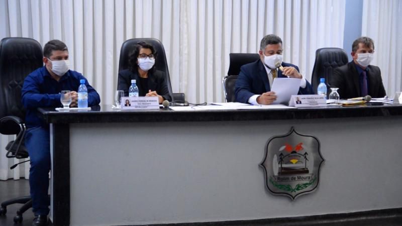 Fabrício Melo assume a prefeitura de Rolim de Moura Fabrício Melo assume a prefeitura de Rolim de Moura