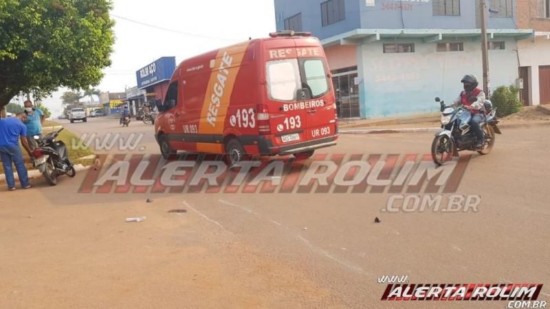 Mulher sofre fratura em uma das pernas em acidente de trânsito na Avenida Norte Sul, em Rolim de Moura Mulher sofre fratura em uma das pernas em acidente de trânsito na Avenida Norte Sul, em Rolim de Moura