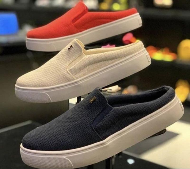 Promoção Calçados Santa Lolla com até 50% de desconto na Fascínio Modas Promoção Calçados Santa Lolla com até 50% de desconto na Fascínio Modas