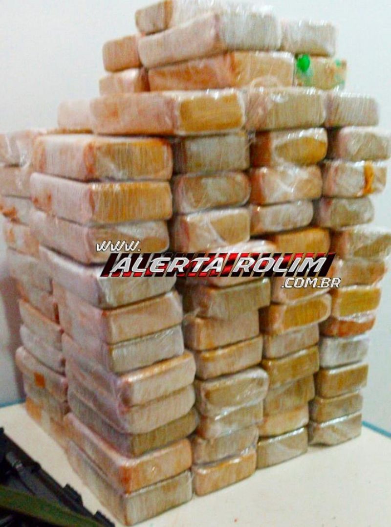 URGENTE - Mais de 100 kg de pasta base de cocaína são apreendidos pela Polícia Militar, durante a Operação Hórus, na região de Alta Floresta URGENTE - Mais de 100 kg de pasta base de cocaína são apreendidos pela Polícia Militar, durante a Operação Hórus, na região de Alta Floresta