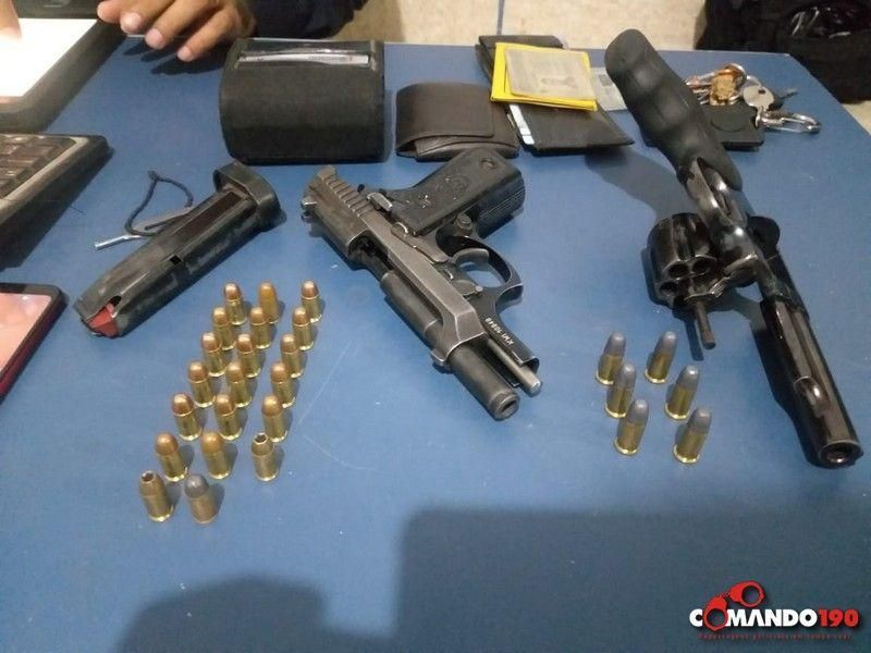 Ação conjunta entre PM e PC resulta na apreensão de mais duas armas de fogo, em Presidente Médici Ação conjunta entre PM e PC resulta na apreensão de mais duas armas de fogo, em Presidente Médici