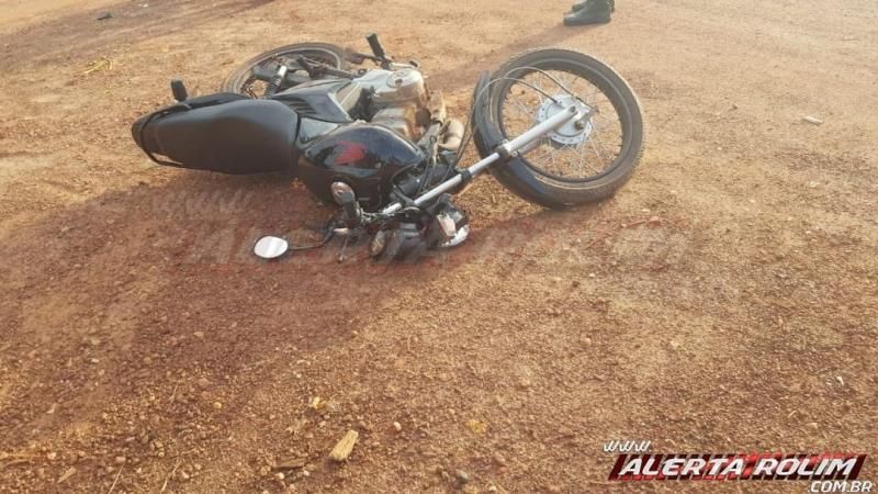 Motociclista se envolve em acidente e foge deixando veículo no local, em Rolim de Moura Motociclista se envolve em acidente e foge deixando veículo no local, em Rolim de Moura