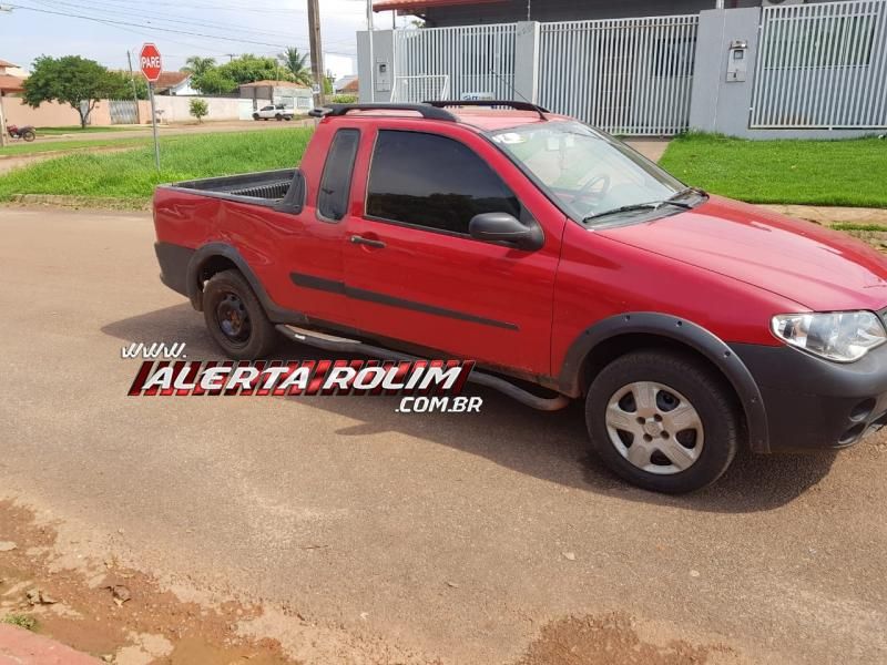 Acidente de trânsito entre carro e moto é registrado nesta tarde de quinta-feira, em Rolim de Moura Acidente de trânsito entre carro e moto é registrado nesta tarde de quinta-feira, em Rolim de Moura