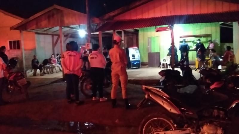 Covid-19: Fiscalização realiza operação para combater aglomerações no centro de Rolim de Moura na noite deste sábado Covid-19: Fiscalização realiza operação para combater aglomerações no centro de Rolim de Moura na noite deste sábado