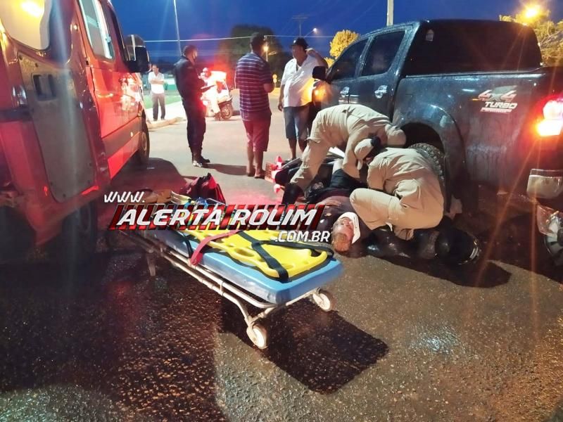 Motociclista fratura braço em colisão no cruzamento da Rua Urupá com Av. 25 de Agosto, em Rolim de Moura Motociclista fratura braço em colisão no cruzamento da Rua Urupá com Av. 25 de Agosto, em Rolim de Moura
