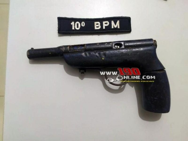 Polícia Militar recupera moto roubada ,apreende adolescentes e arma de fabricação artesanal, em Alta Floresta Polícia Militar recupera moto roubada ,apreende adolescentes e arma de fabricação artesanal, em Alta Floresta