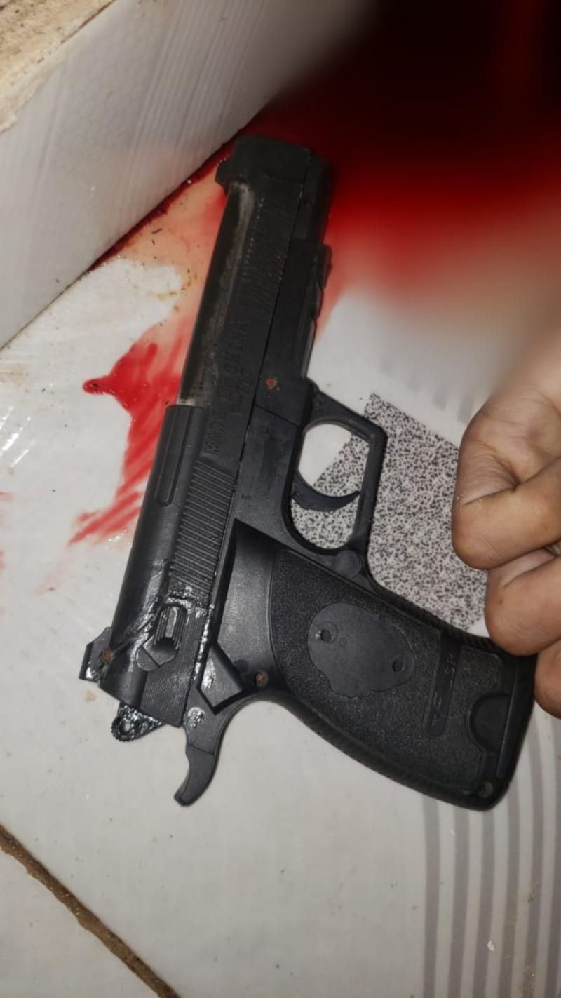 Policial militar reage assalto, mata um e deixa outro baleado, em Porto Velho Policial militar reage assalto, mata um e deixa outro baleado, em Porto Velho