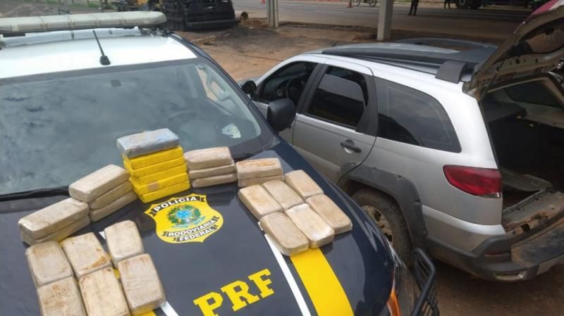 PRF intercepta carregamento de 29 quilos de cocaína, em Ji-Paraná PRF intercepta carregamento de 29 quilos de cocaína, em Ji-Paraná