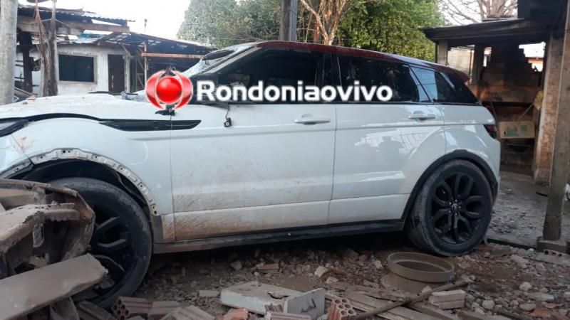 Suposto policial pega Range Rover emprestada de amigo e invade residência, em Porto Velho Suposto policial pega Range Rover emprestada de amigo e invade residência, em Porto Velho