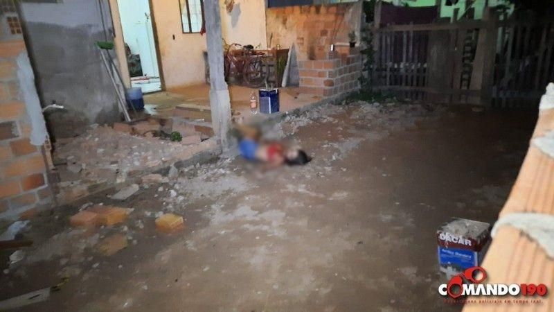 Ex-presidiaria é morta a tiros, em Ji-Paraná Ex-presidiaria é morta a tiros, em Ji-Paraná