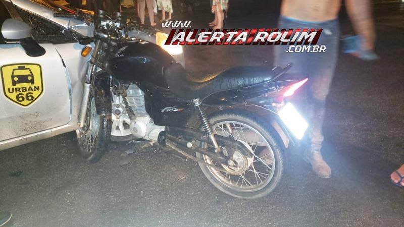 Motociclista embriagado e sem CNH colide em lateral de carro que avançou a via, em Rolim de Moura Motociclista embriagado e sem CNH colide em lateral de carro que avançou a via, em Rolim de Moura