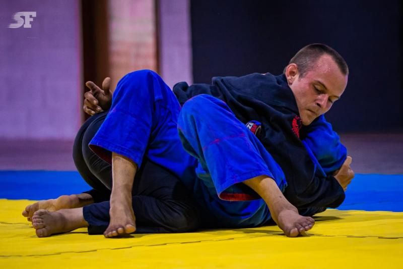 Policial Militar lotado em Rolim de Moura/RO sagra-se campeão da eliminatória Purple Games de Jiu-Jitsu, em Ji-Paraná Policial Militar lotado em Rolim de Moura/RO sagra-se campeão da eliminatória Purple Games de Jiu-Jitsu, em Ji-Paraná